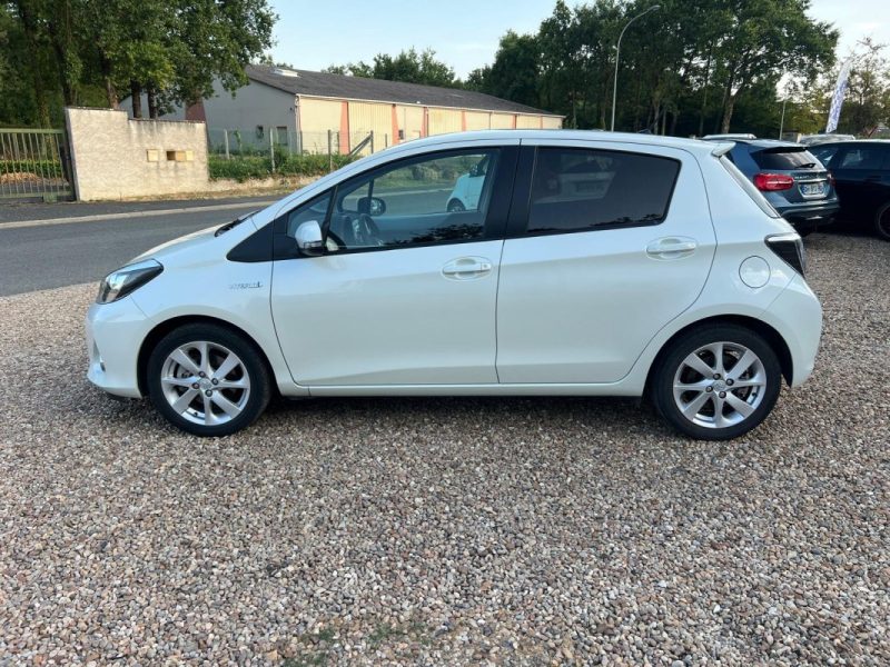 TOYOTA YARIS 100 HSD STYLE