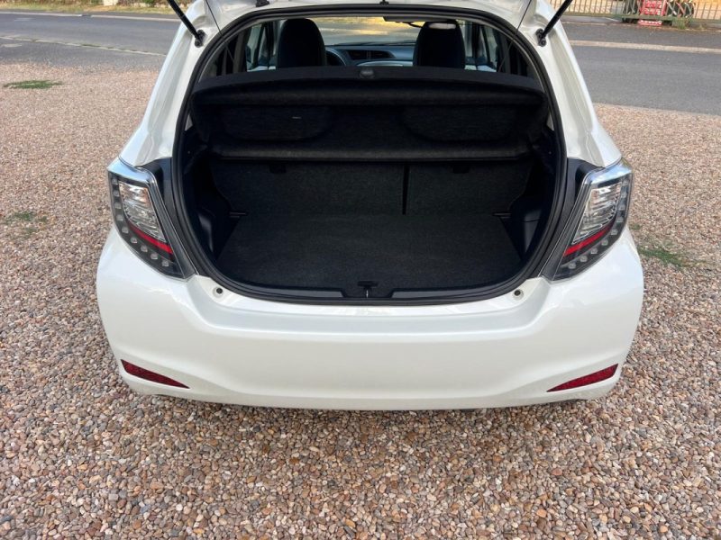 TOYOTA YARIS 100 HSD STYLE