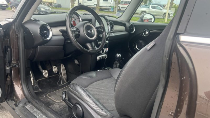 MINI CLUBMAN COOPER S 175 10cv 