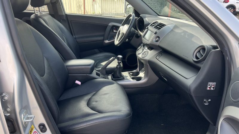 TOYOTA RAV4 177 D4D 4X4 CLEAN POWER PACK TECHNO