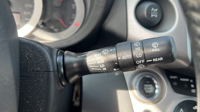 TOYOTA RAV4 177 D4D 4X4 CLEAN POWER PACK TECHNO