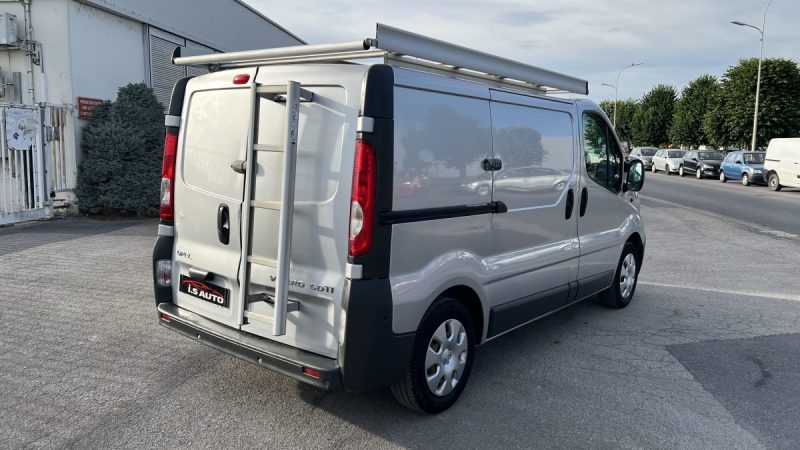 7908 HT OPEL VIVARO 2.0 CDTI 115 PACK CLIM L1H1
