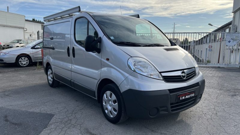 7908 HT OPEL VIVARO 2.0 CDTI 115 PACK CLIM L1H1
