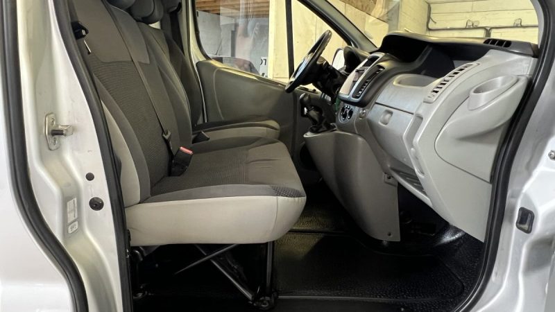 7908 HT OPEL VIVARO 2.0 CDTI 115 PACK CLIM L1H1