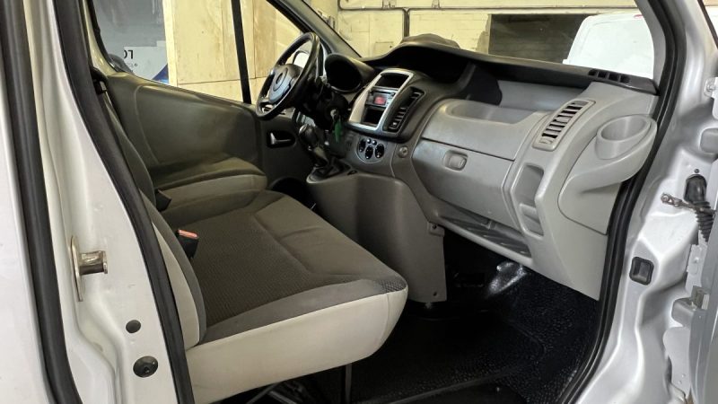 7908 HT OPEL VIVARO 2.0 CDTI 115 PACK CLIM L1H1