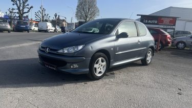 PEUGEOT 206 1.4 75CV URBAN