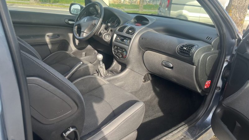 PEUGEOT 206 1.4 75CV URBAN