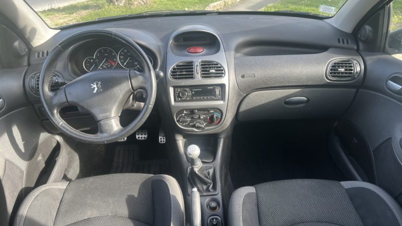 PEUGEOT 206 1.4 75CV URBAN