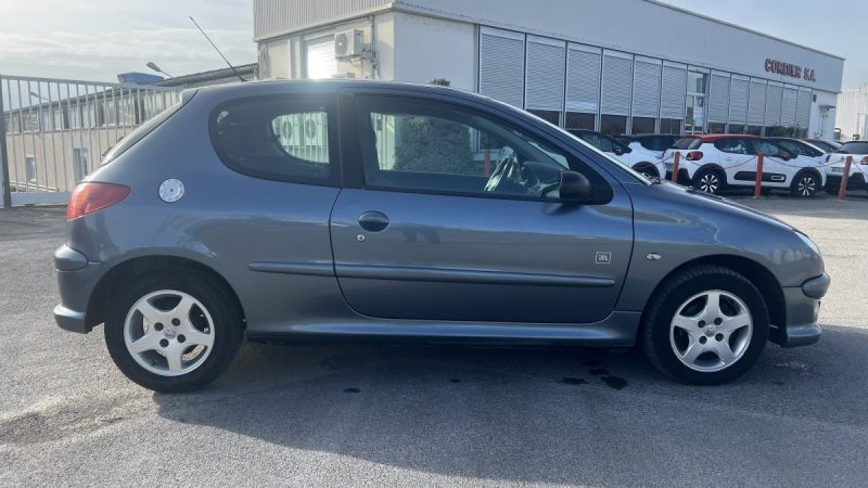 PEUGEOT 206 1.4 75CV URBAN
