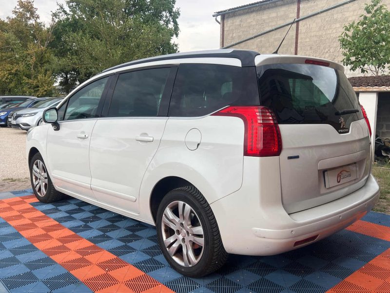 PEUGEOT 5008 1.6 BLUE HDI 120 ALLURE 2015