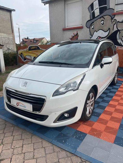 PEUGEOT 5008 1.6 BLUE HDI 120 ALLURE 2015