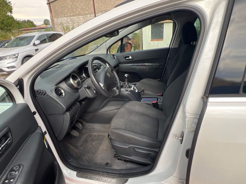 PEUGEOT 5008 1.6 BLUE HDI 120 ALLURE 2015