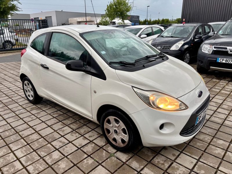 FORD KA 1.2i 69 ch FINITION AMBIENTE 2011
