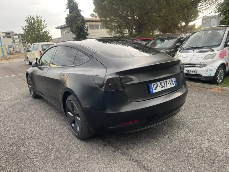 TESLA MODEL 3 DUAL GRANDE AUTONOMIE 