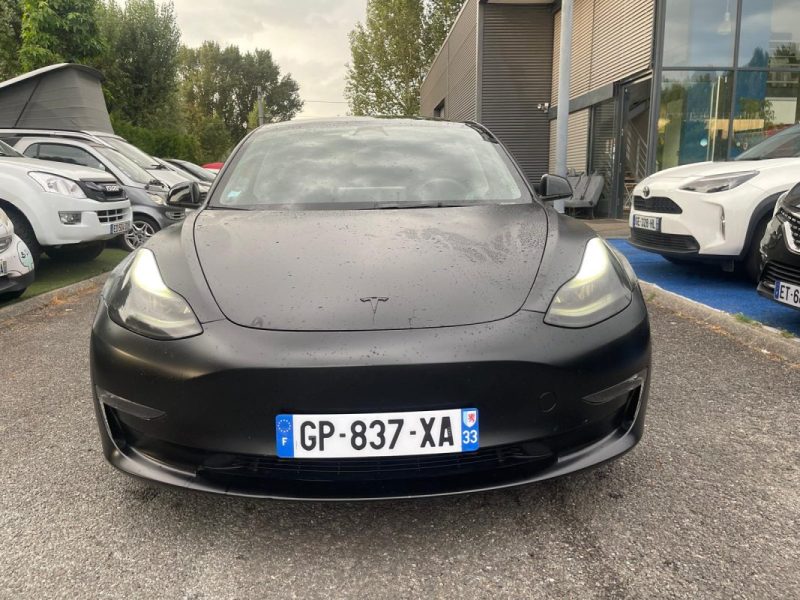 TESLA MODEL 3 DUAL GRANDE AUTONOMIE 
