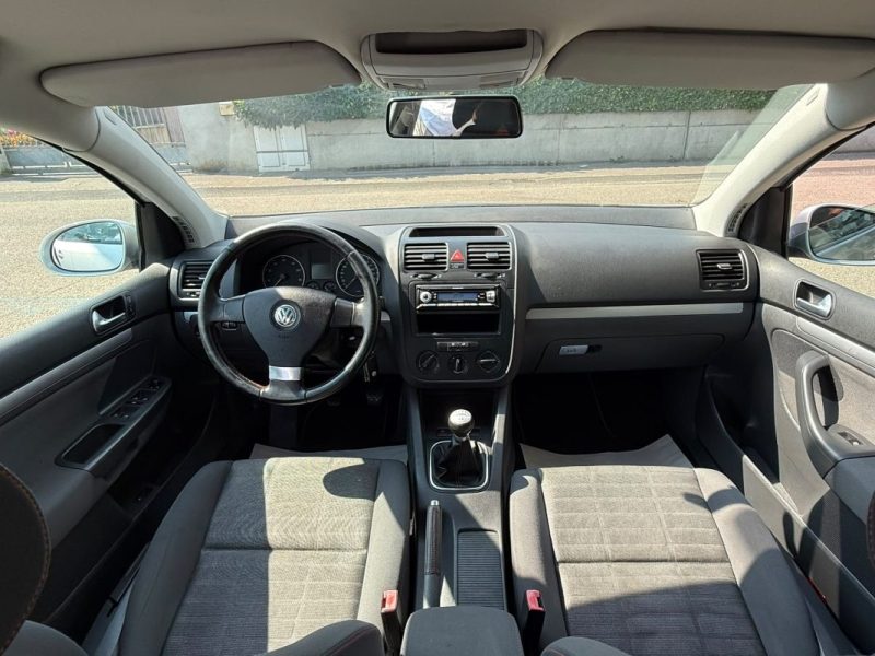 VOLKSWAGEN GOLF 1.6l 102CV TRENDLINE 5P BVM5 