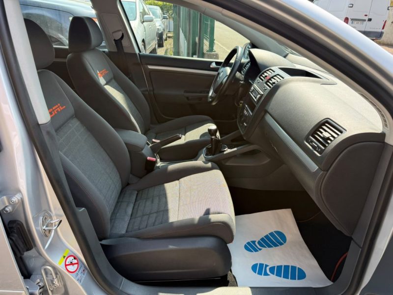 VOLKSWAGEN GOLF 1.6l 102CV TRENDLINE 5P BVM5 