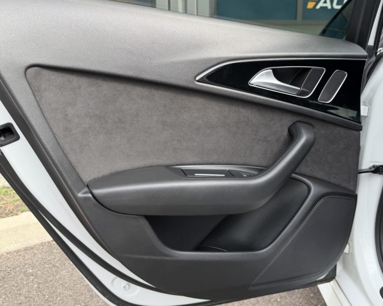 AUDI A6 2.0 TDI ULTRA 190 ch - S TRONIC - Toit Ouvrant - FULL - Entretien complet - Garantie 6 mois