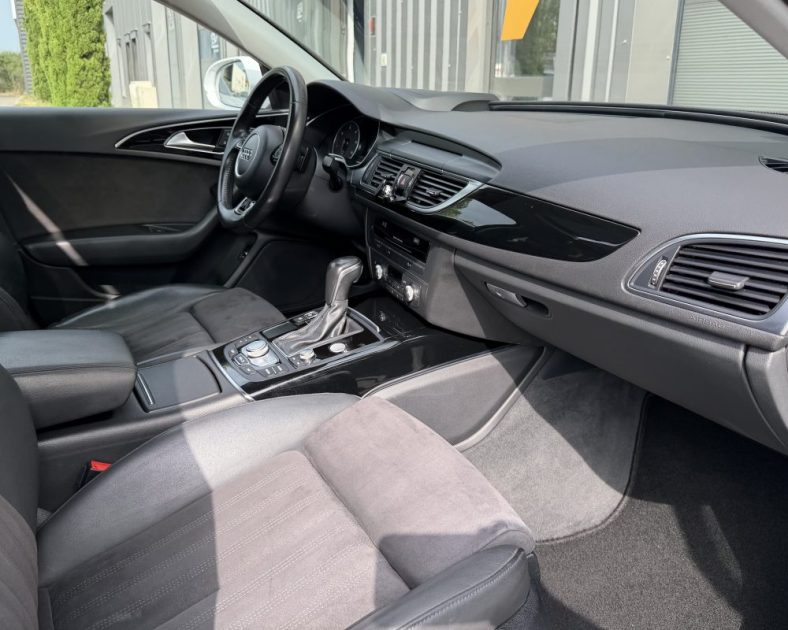 AUDI A6 2.0 TDI ULTRA 190 ch - S TRONIC - Toit Ouvrant - FULL - Entretien complet - Garantie 6 mois