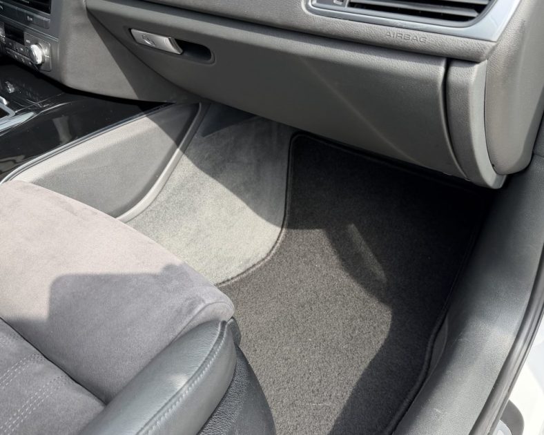 AUDI A6 2.0 TDI ULTRA 190 ch - S TRONIC - Toit Ouvrant - FULL - Entretien complet - Garantie 6 mois