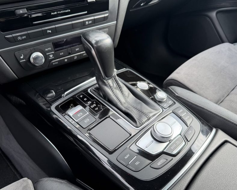 AUDI A6 2.0 TDI ULTRA 190 ch - S TRONIC - Toit Ouvrant - FULL - Entretien complet - Garantie 6 mois