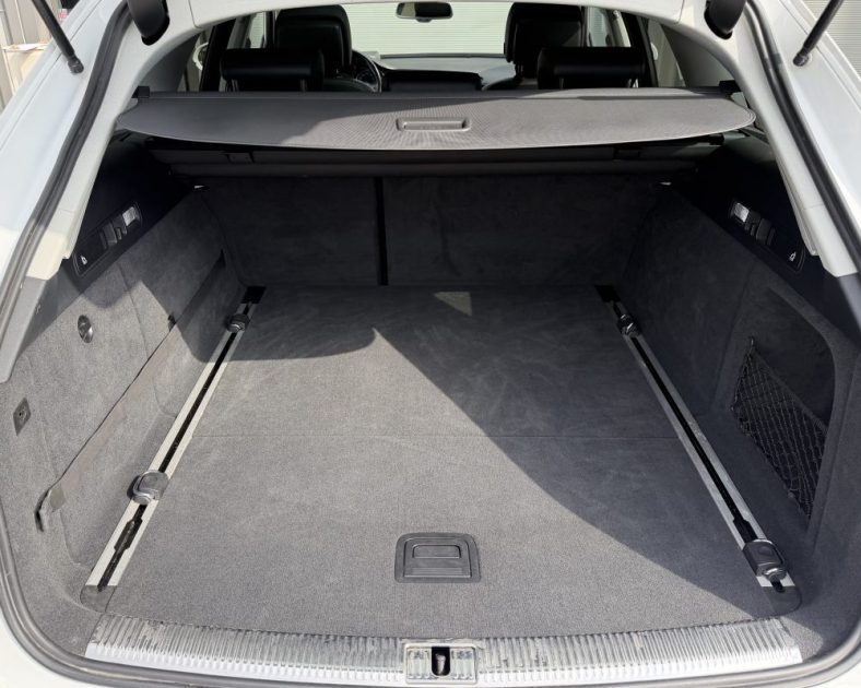 AUDI A6 2.0 TDI ULTRA 190 ch - S TRONIC - Toit Ouvrant - FULL - Entretien complet - Garantie 6 mois