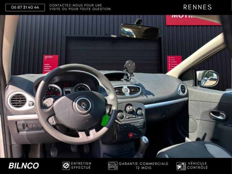 Renault Clio III 1.2 75ch / 2011 / 5 portes / Climatisation/ CARTE GRISE OFFERTE jeunes permis/étudi
