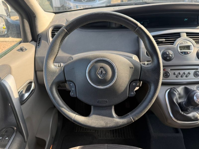 RENAULT SCENIC 1.5 DCI 105 GARANTIE