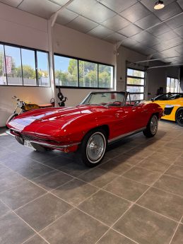 CHEVROLET CORVETTE C2 5.7 RESTAURATION COMPLETE 1964