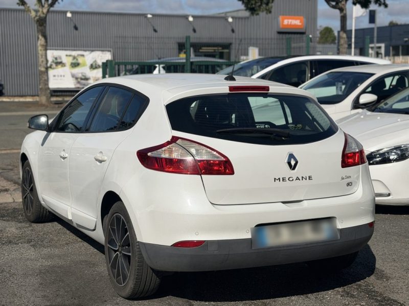 RENAULT MEGANE III 1.5 DCI 110 cv - Garantie - BOSE 