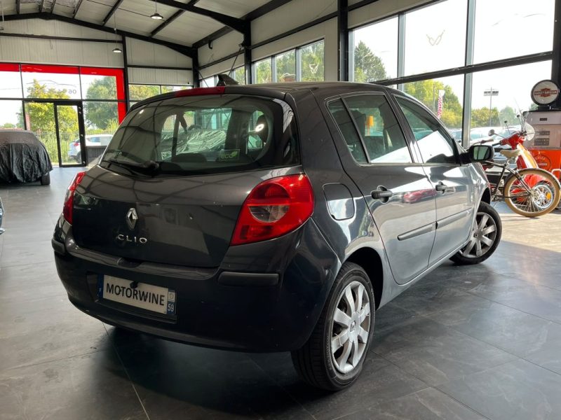 🚗 RENAULT CLIO III CONFORT DYNAMIQUE ⛽ 1.2 75 Ch 📱 Apple CarPlay 📷 Caméra de recul