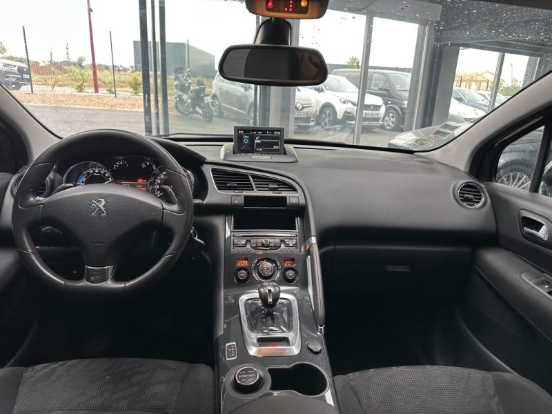 PEUGEOT 3008 HYBRID4 2.0 HDI 163cv BMP6 + ELECTRIC 37cv