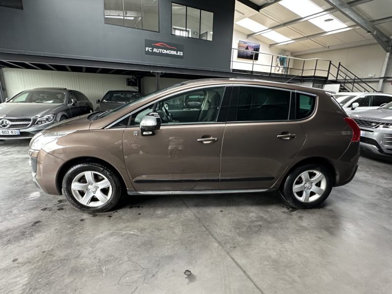 PEUGEOT 3008 HYBRID4 2.0 HDI 163cv BMP6 + ELECTRIC 37cv