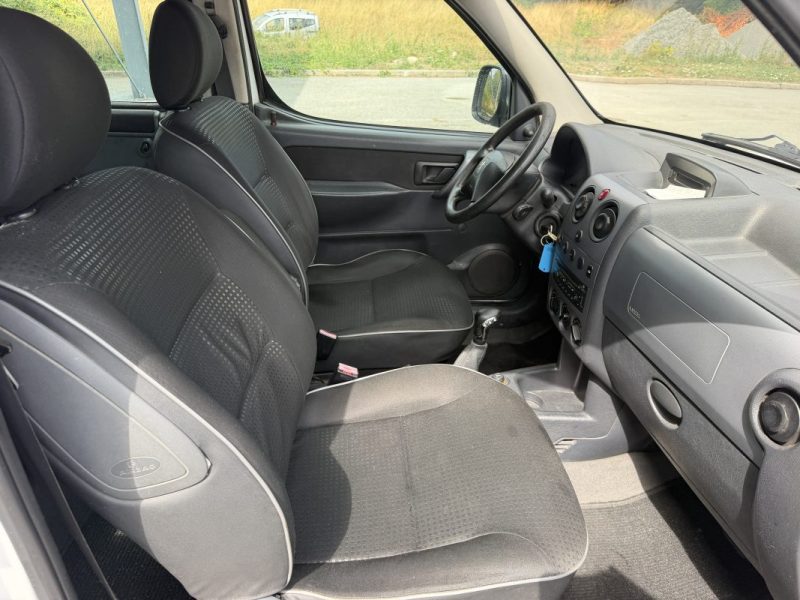 PEUGEOT PARTNER XT 2.0 HDI 90 XT