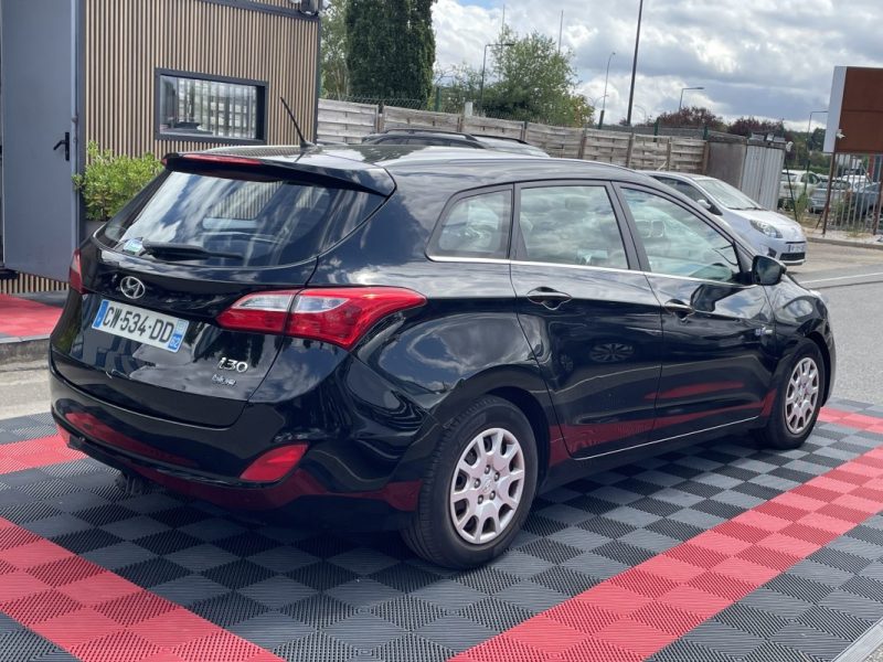 HYUNDAI I30 SW 1.6 CRDI 110 PACK INVENTIVE 2013