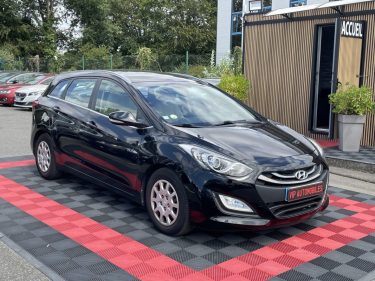 HYUNDAI I30 SW 1.6 CRDI 110 PACK INVENTIVE 2013