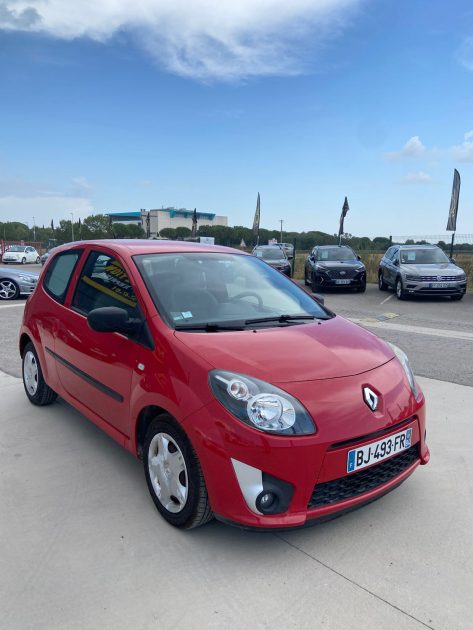 RENAULT TWINGO II 1.2 I 75 CV.