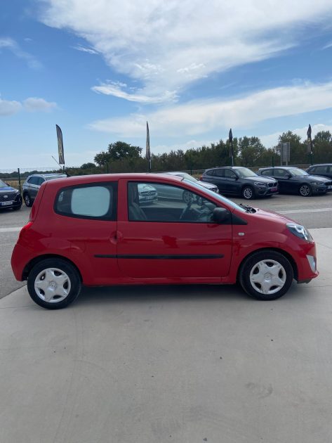 RENAULT TWINGO II 1.2 I 75 CV.