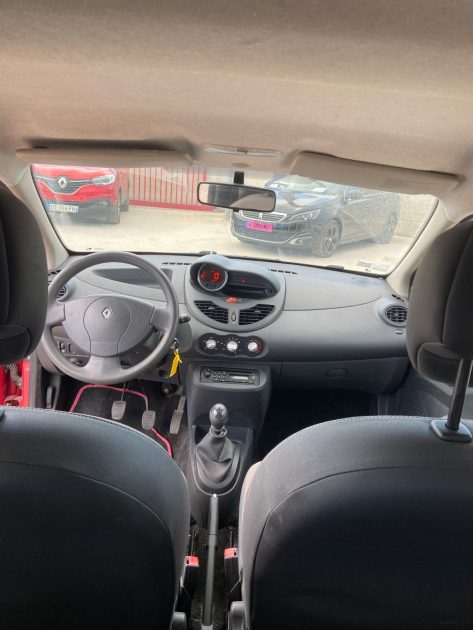 RENAULT TWINGO II 1.2 I 75 CV.