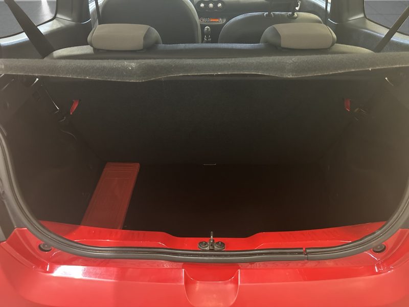 RENAULT TWINGO II 1.2 I 75 CV.