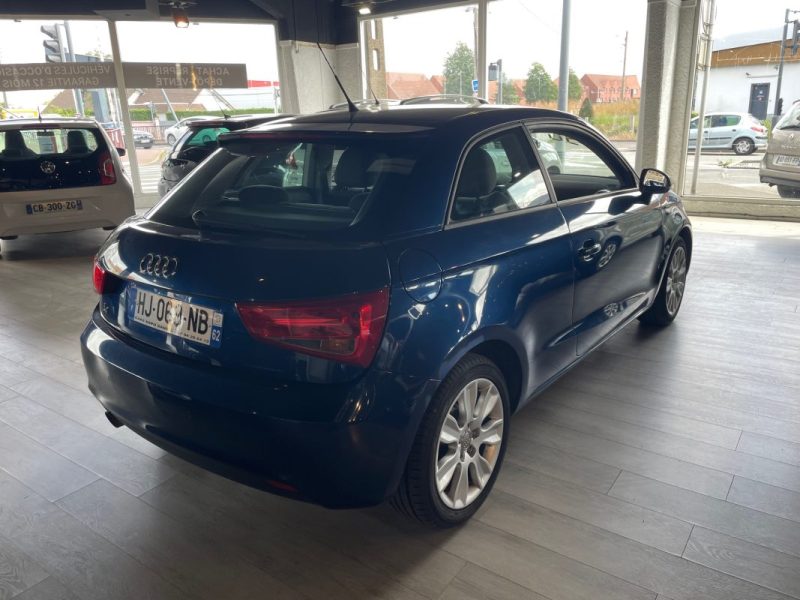 AUDI A1 SB 1.6 TDI 105 ATTRACTION 2011