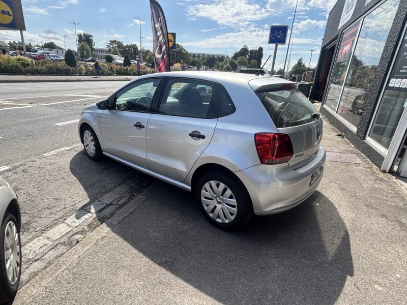 VOLKSWAGEN POLO 1.6 TDI 75 TRENDLINE 2010