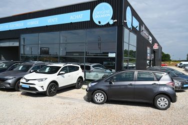TOYOTA VERSO-S 1.3 100CV LIFE 2014
