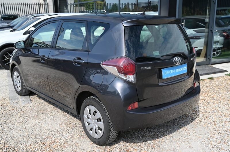 TOYOTA VERSO-S 1.3 100CV LIFE 2014