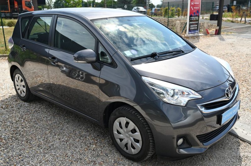 TOYOTA VERSO-S 1.3 100CV LIFE 2014