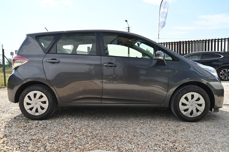 TOYOTA VERSO-S 1.3 100CV LIFE 2014