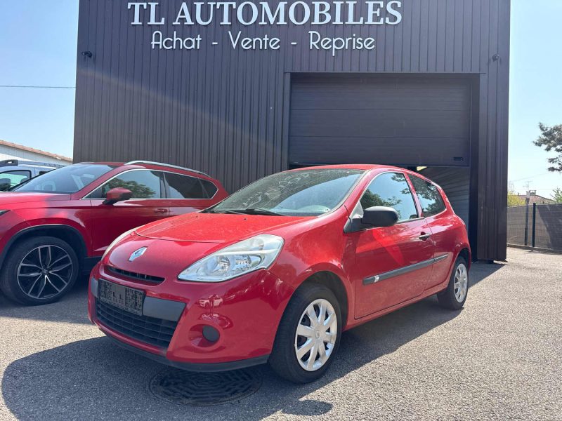 RENAULT  CLIO 3 1.2 75CV AUTHENTIQUE CLIM 