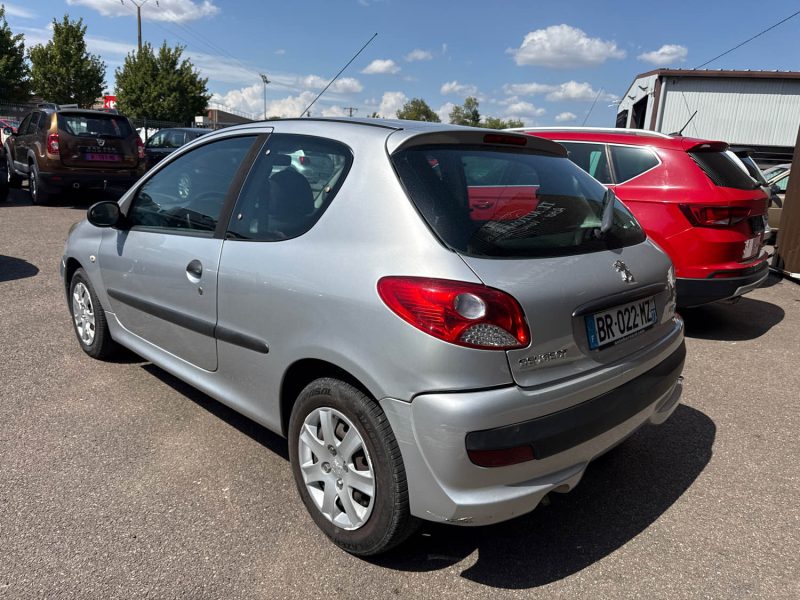 PEUGEOT 206+  1.4 HDI 70CV TRENDY  