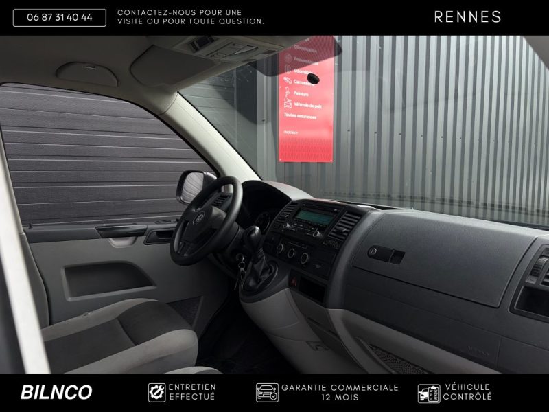 Volkswagen Transporter T5 L2H1 2.0 TDI 140ch DSG7 / Sièges Chauffants / Attelage / Webasto / Radars 