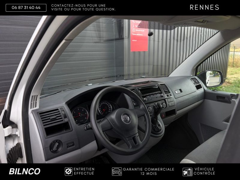Volkswagen Transporter T5 L2H1 2.0 TDI 140ch DSG7 / Sièges Chauffants / Attelage / Webasto / Radars 